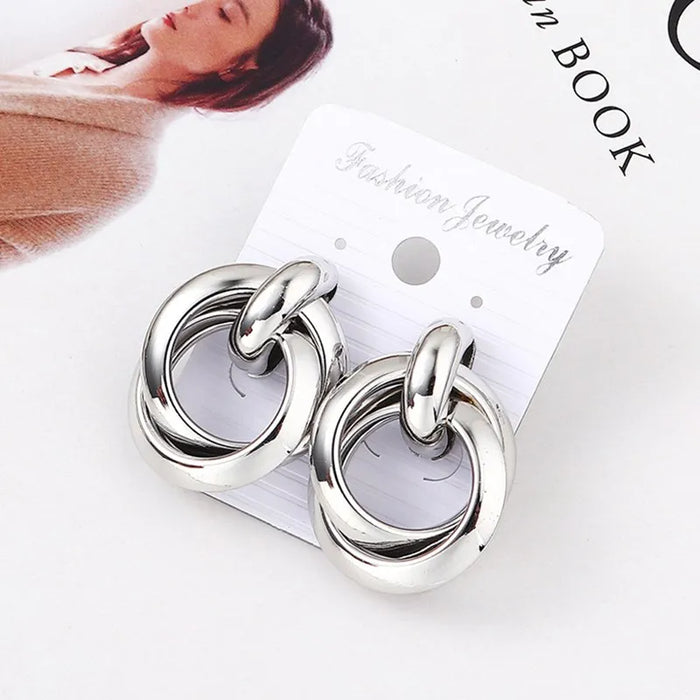 New Fashion Small Stud Earrings for Women Gold Color Metal Twisted Statement Earring Classic Simple Beautiful Jewelry