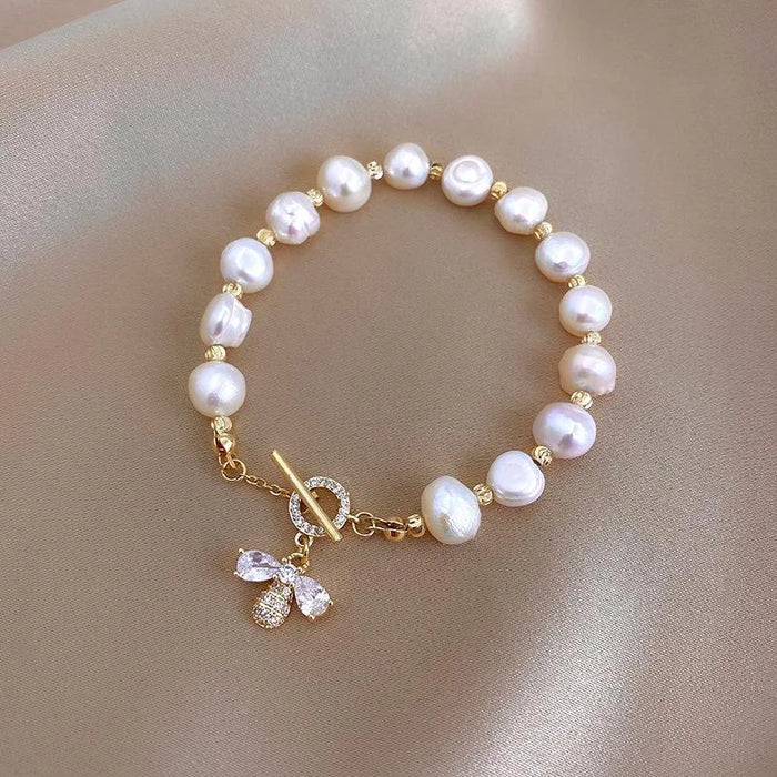 Elegant Baroque Pearl String Bracelet For Woman Luxury Zircon Bee Pendant Bracelet Fashion Girl's Sweet Jewelry