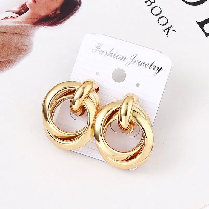 New Fashion Small Stud Earrings for Women Gold Color Metal Twisted Statement Earring Classic Simple Beautiful Jewelry