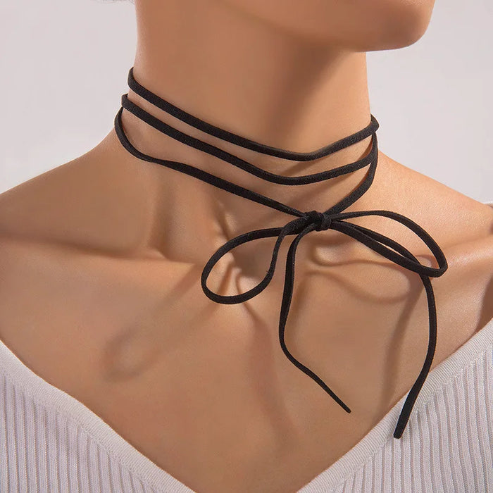 Simple Elegant Black Velvet Ribbon Bowknot Choker Necklace for Women Wed Goth Choker Clavicle Chain Y2K Jewelry