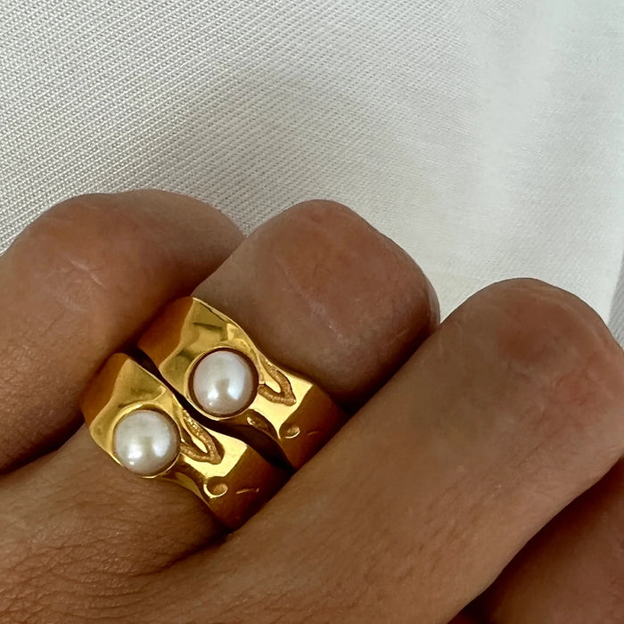 Uworld 18K Gold PVD Plated 316L Stainless Steel Rings Finger Chunky Wedding statement Jewelry Shell Freshwater Pearl Zircon Ring