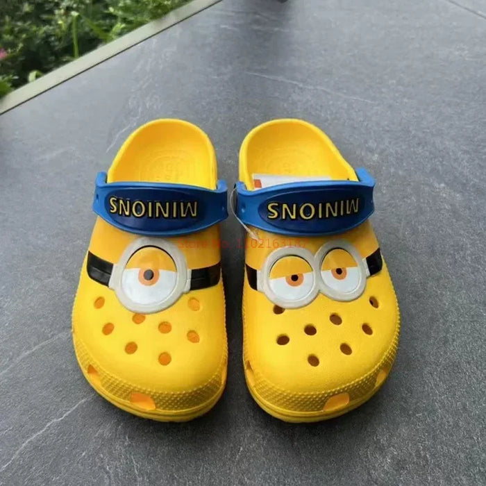 Children'S Croc Shoes Minions Boys And Girls Beach Shoes Slippers Sandals Non-Slip Breathable Wear-Resistant Toe-Toe Slippers