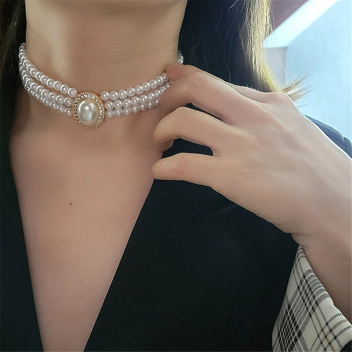 Luxury Vintage Three-layer Pearl Collar Choker, Trend Jewelry Fashion Woman's Choker Necklace on the Neck Party Gift