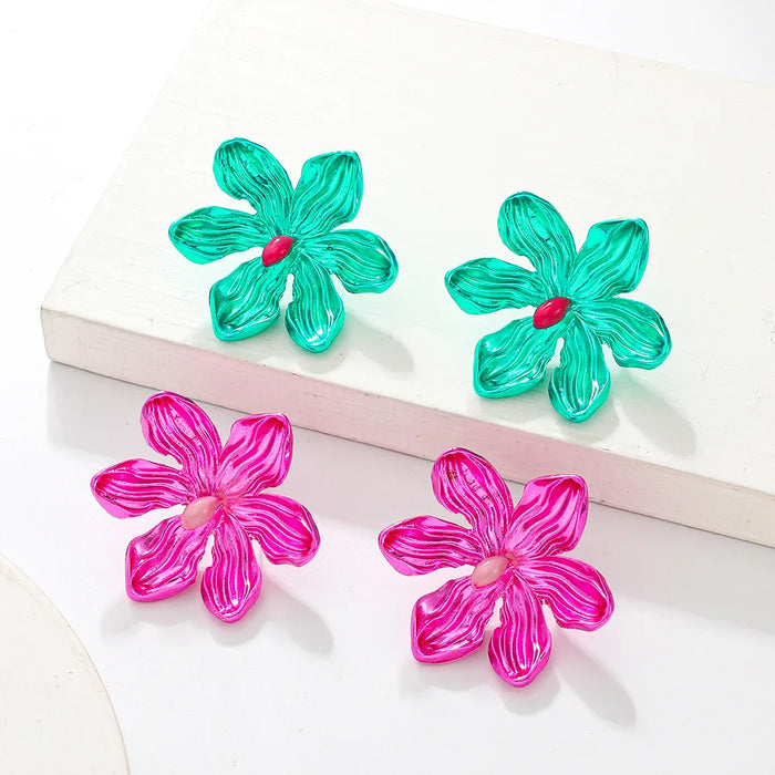 New in European and American Personality Exaggerated Alloy Flower Pink Earrings