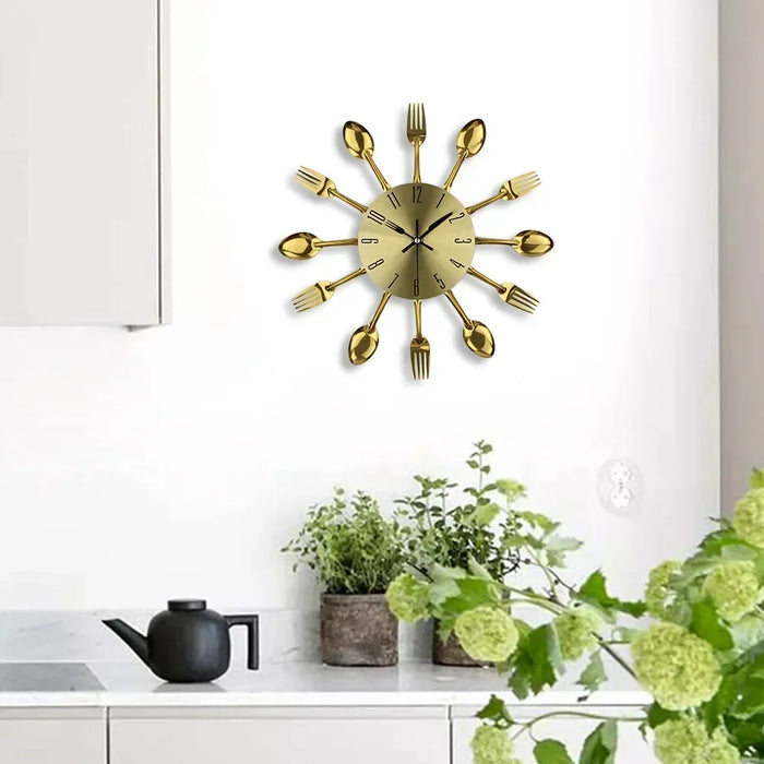 Creative Gold Metal Kitchen Supplies Knife and Fork Shaped Wall Clock Fashion Home Decoration Restaurant Art Wall Watch